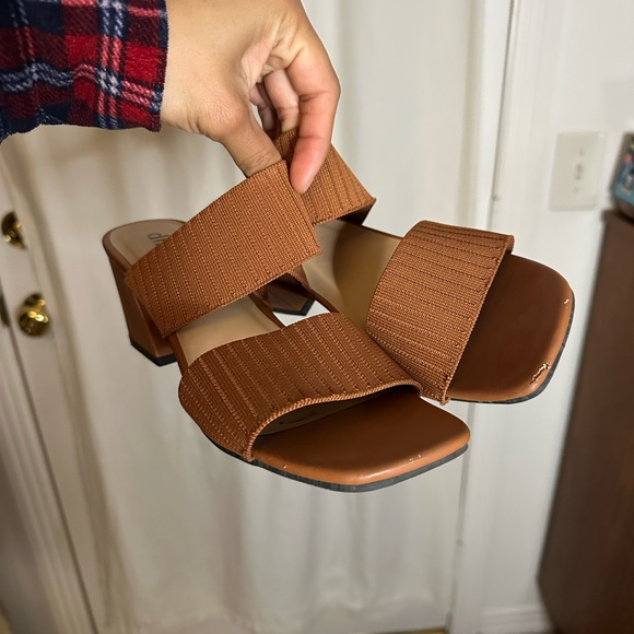 Shoes - Elegant Brown Women's Sandals